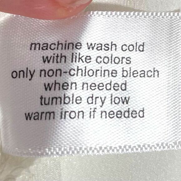 Lane Bryant Cream Flutter Sleeve Blouse Sz 18 - Picture 10 of 11